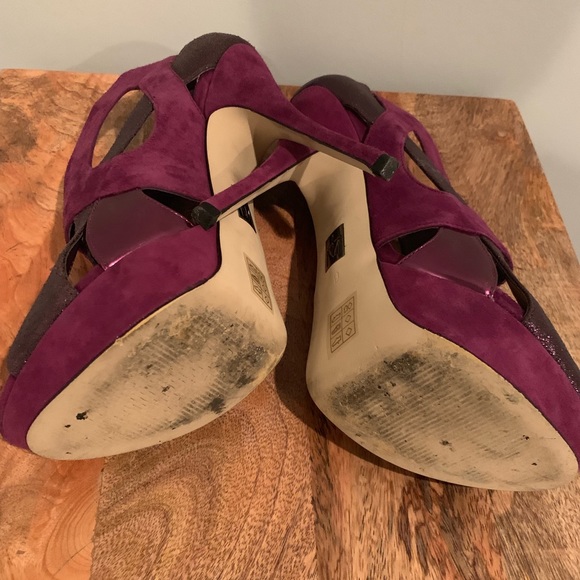 Truth or Dare by Madonna, maroon sexy platforms - Picture 4 of 4